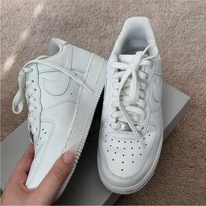 Nike Air Force 1 '07 White Sneakers